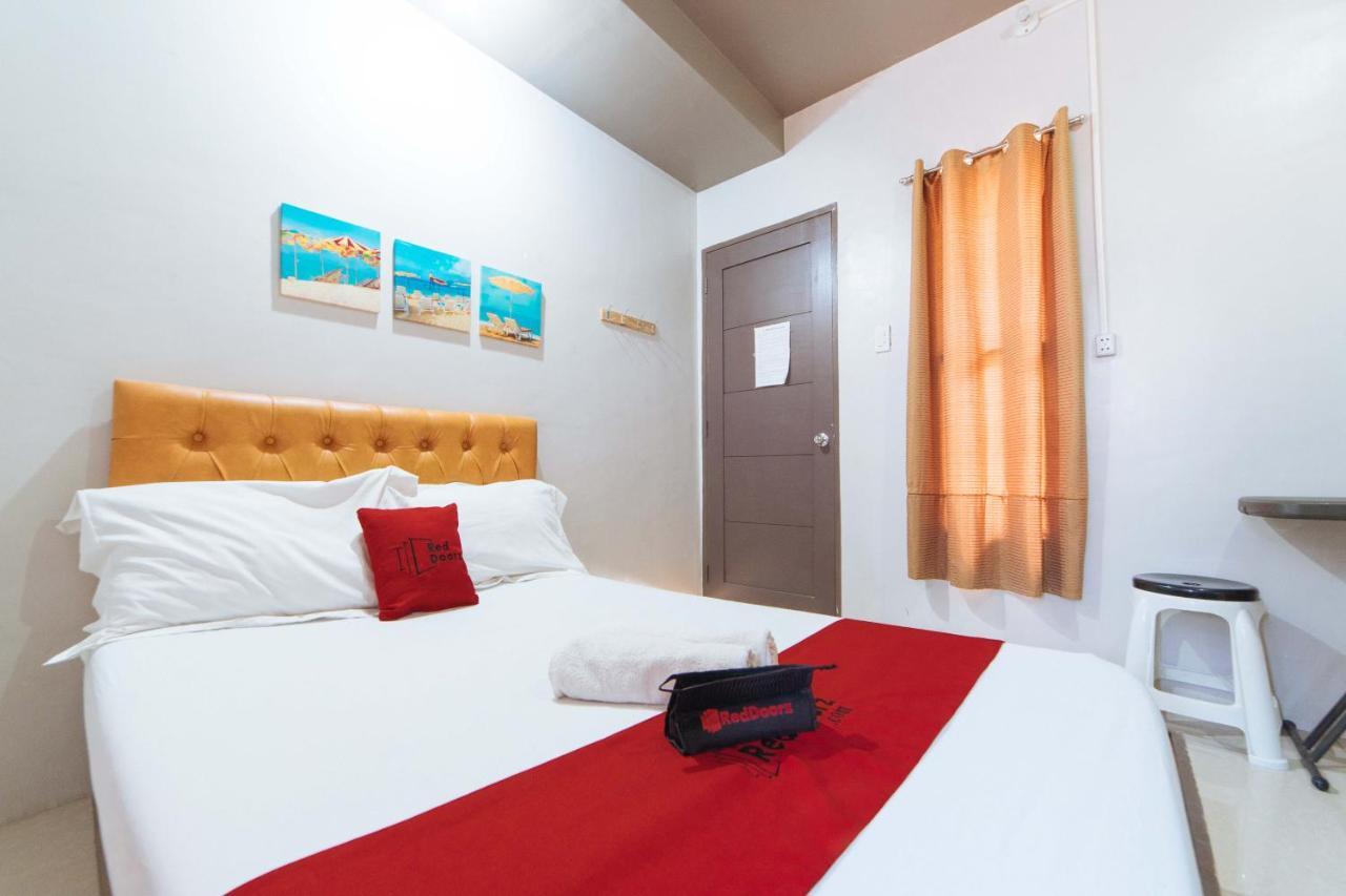 Reddoorz @ Aparente Gensan Hotel General Santos City Екстериор снимка